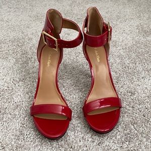 4 inches Calvin Klein red heels in 7.5